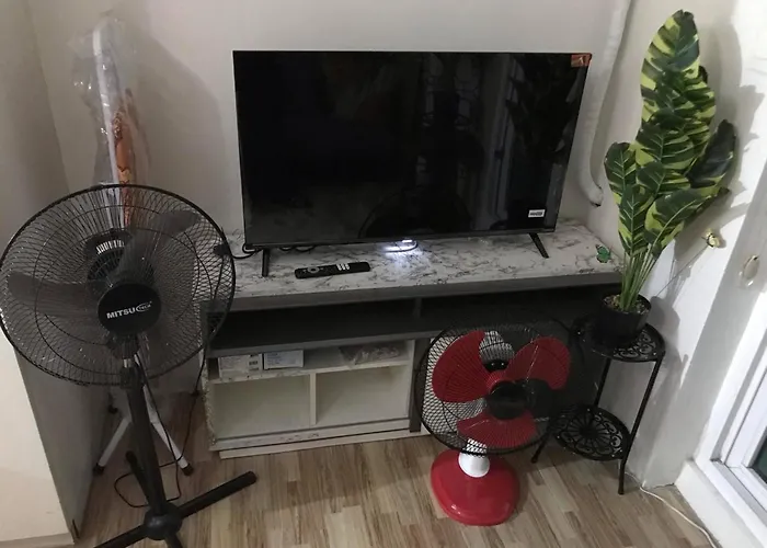 5 Minutes To Jazz Mall Studio-type Condo100mbps Apartment Manila